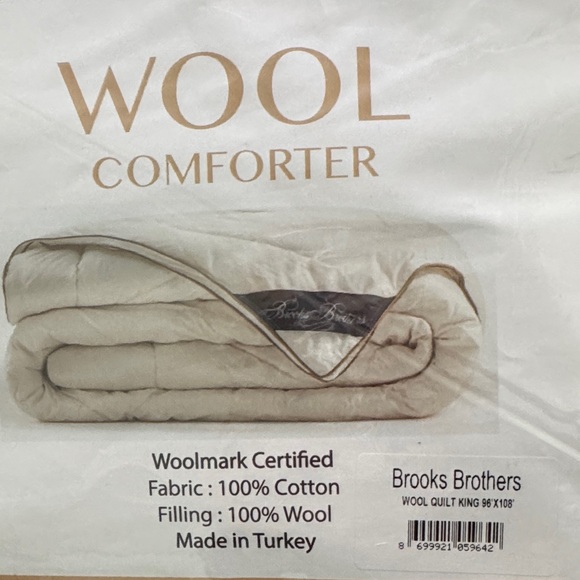 Brooks Brothers Wool Comforter in Cream - Picture 2 of 6